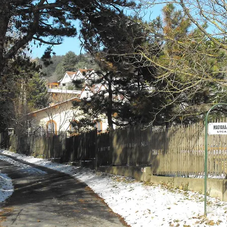 Ezuesthid Guest house