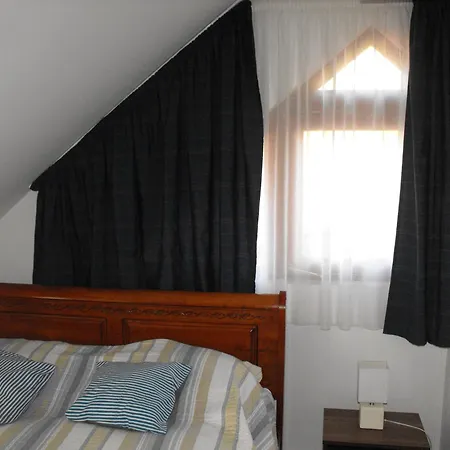 Penzion Ezuesthid Balatongyörök