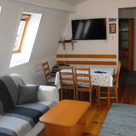 Ezuesthid Guest house Balatongyorok
