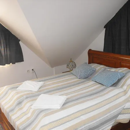 Guest house Ezuesthid *