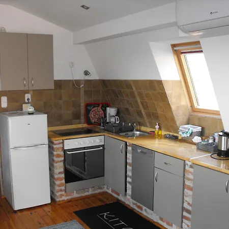 Penzion Ezuesthid Balatongyörök