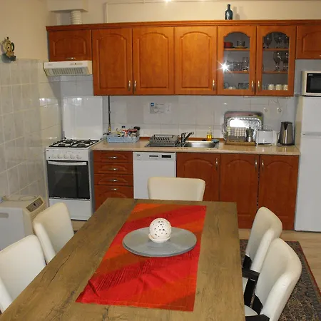 Penzion Ezuesthid Balatongyörök