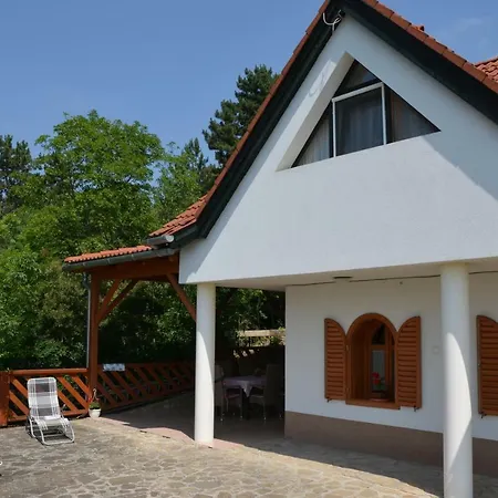 Guest house Ezuesthid *
