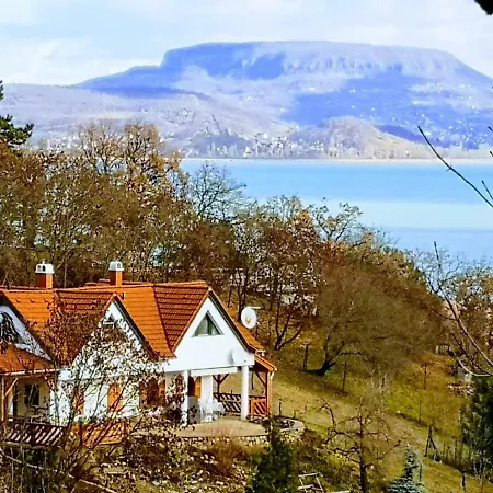 Guest house Ezuesthid Balatongyorok