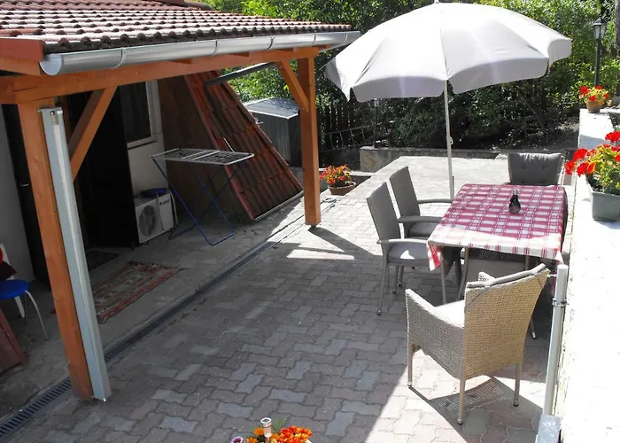 Konukevi Ezuesthid 4*